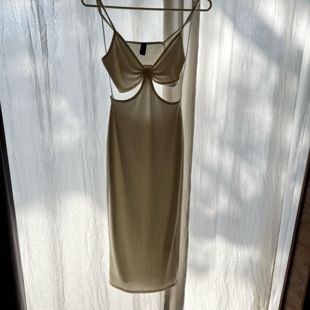 NWT Windsor Ivory Cutout Beach Summer Midi Dress - Picture 2 of 15